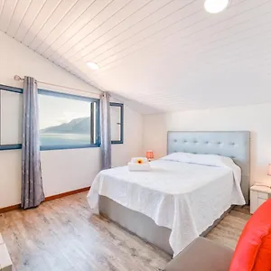 north-coast-view-house.madeira-islandshotels.com/