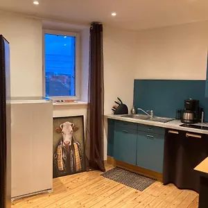 https://le-savannah.hotels-rhonealpes.com
